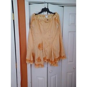 monroe and mainsize 18 cotton skirt Peach with hand made flowers orament